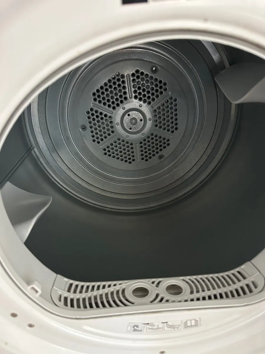 Hotpoint 8kg Tumble Dryer - Image 3