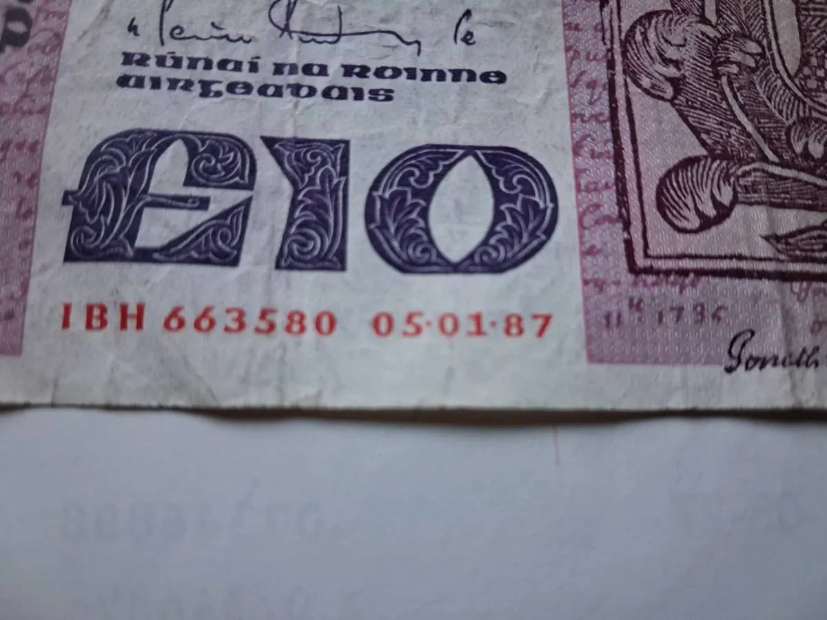 1987 Irish 10 punt note - Image 2