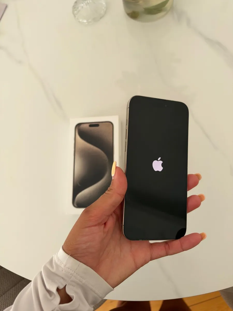 Iphone 15 Pro Max 256gb - Image 2