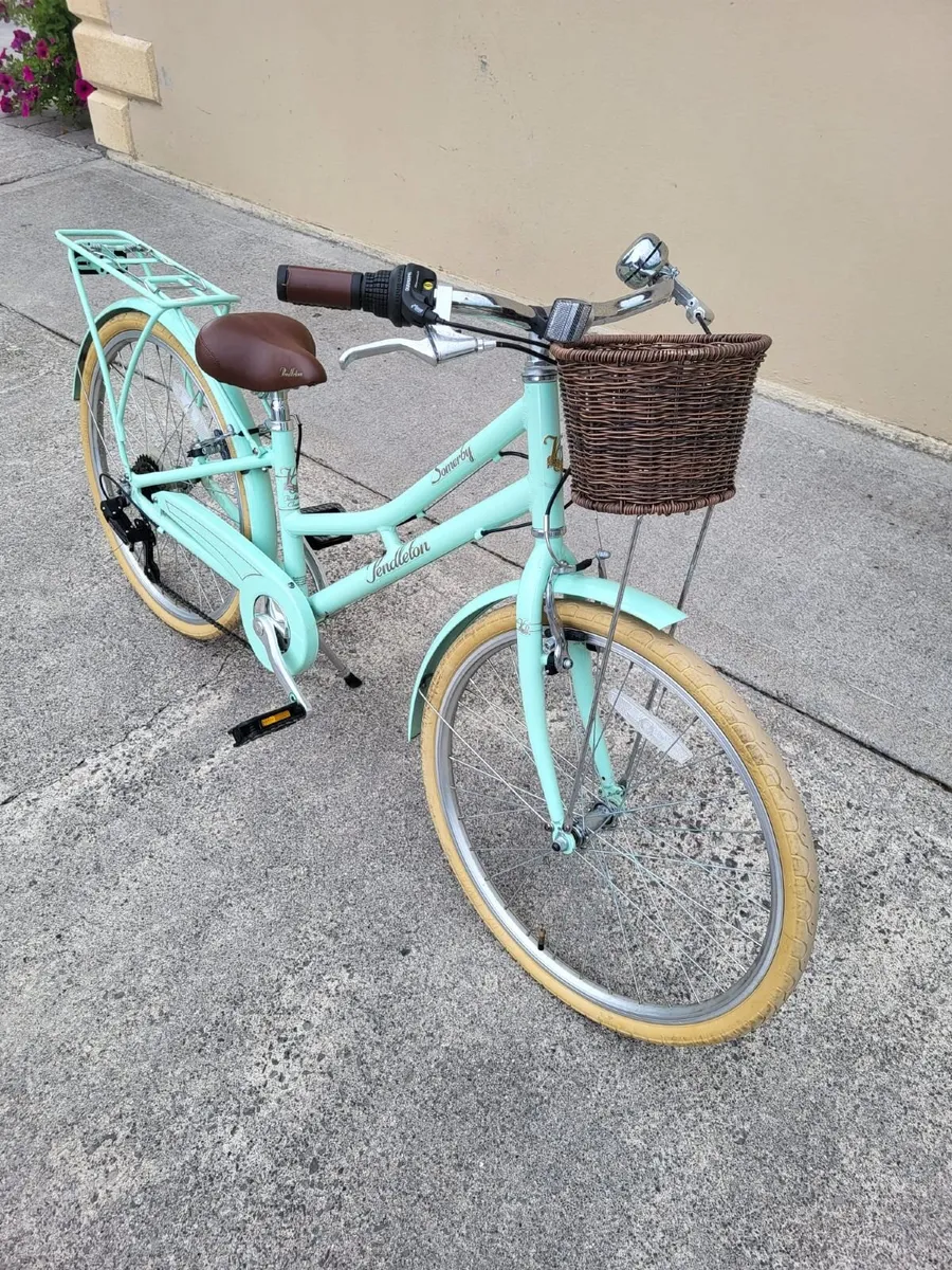 Girls Bicycle - Image 2
