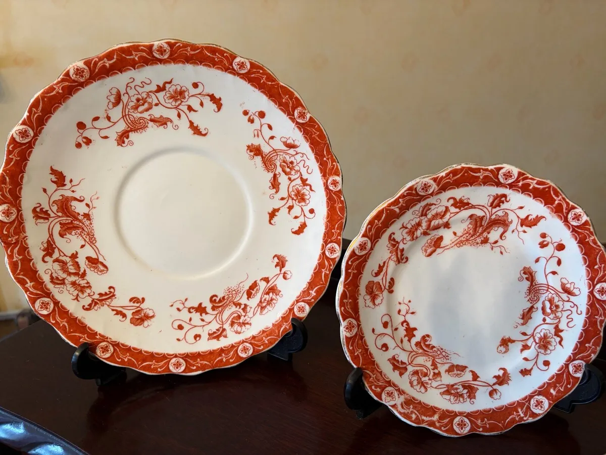 Set of 7 Red Transferware Plates - Image 2