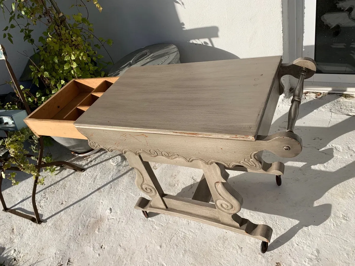 Drinks trolly - Image 1