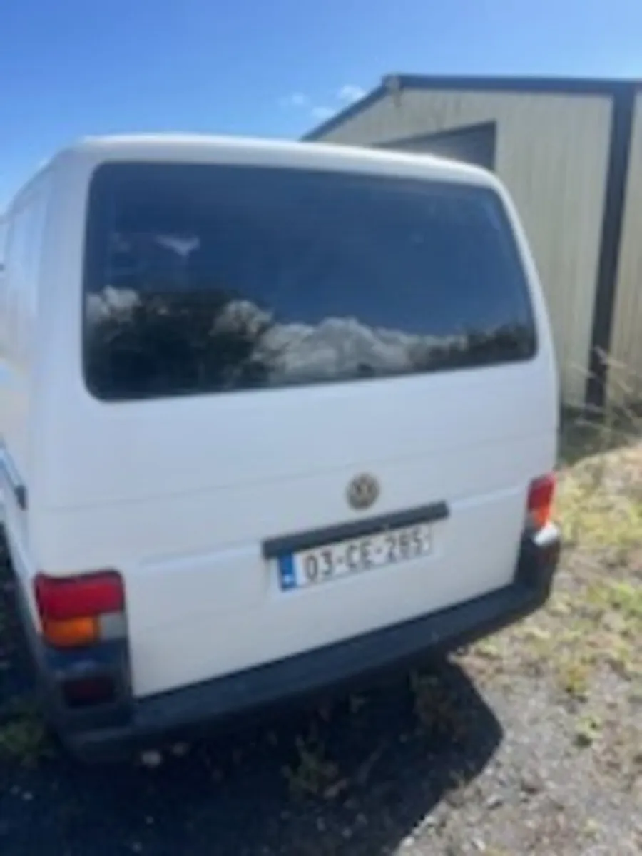 VW T4 2003 Dayvan (commercial) - Image 4