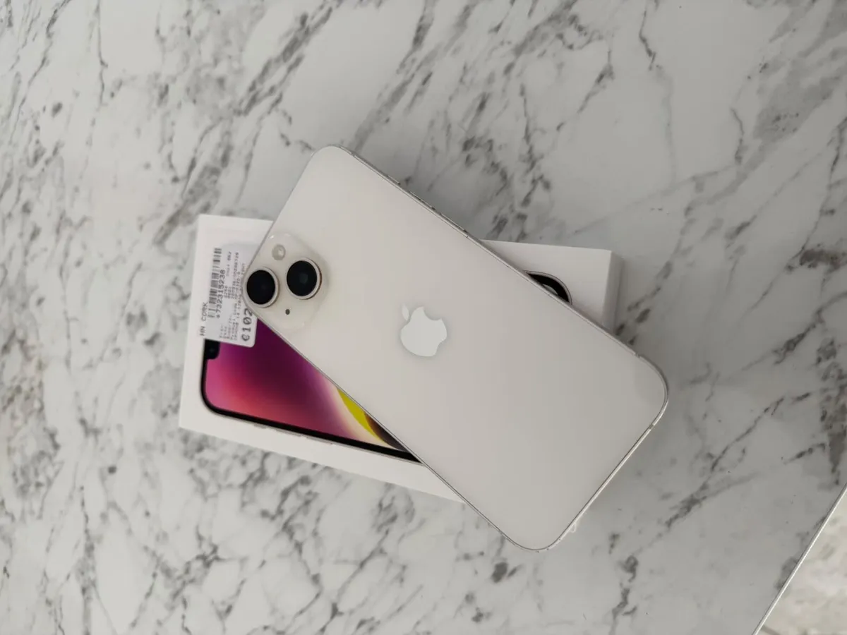 iPhone 14 - Image 1