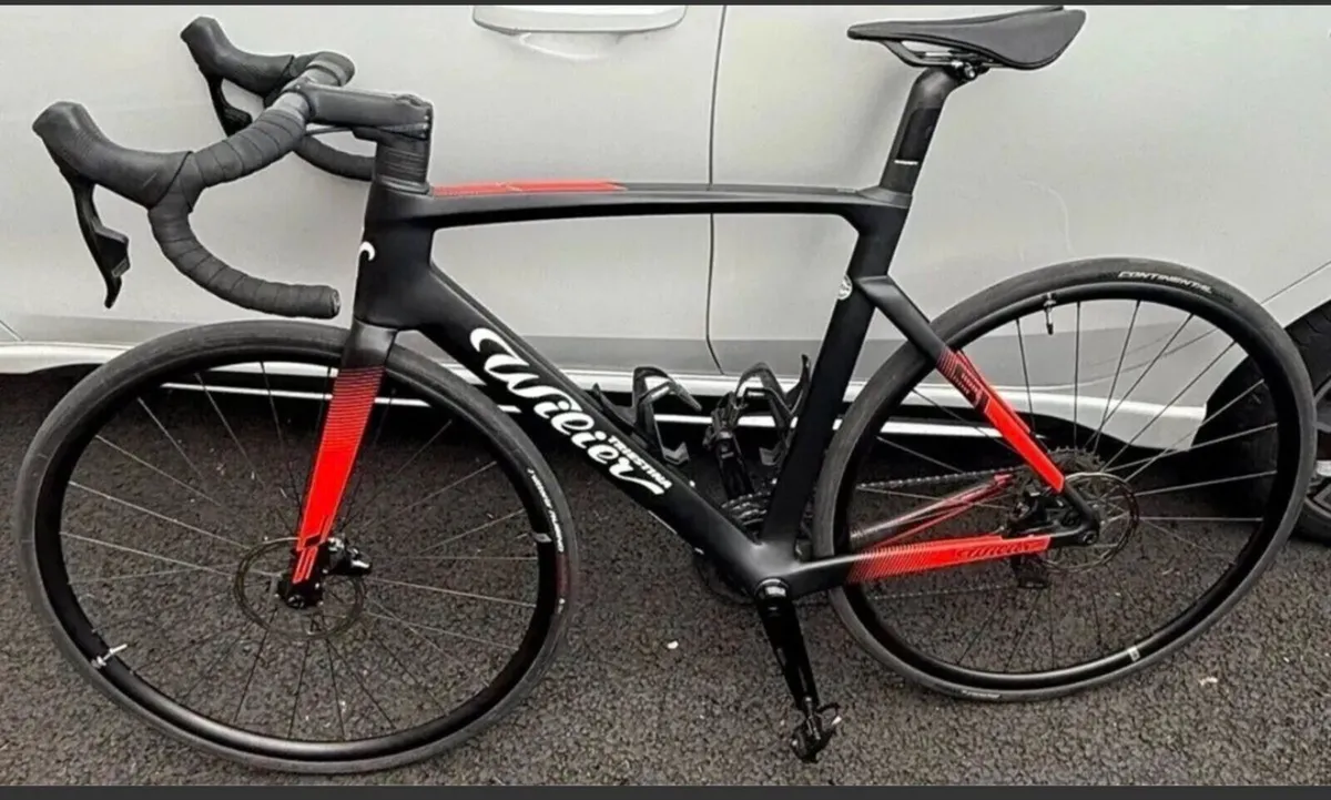 Wilier Triestina Centuro 10 SL carbon road bike - Image 1