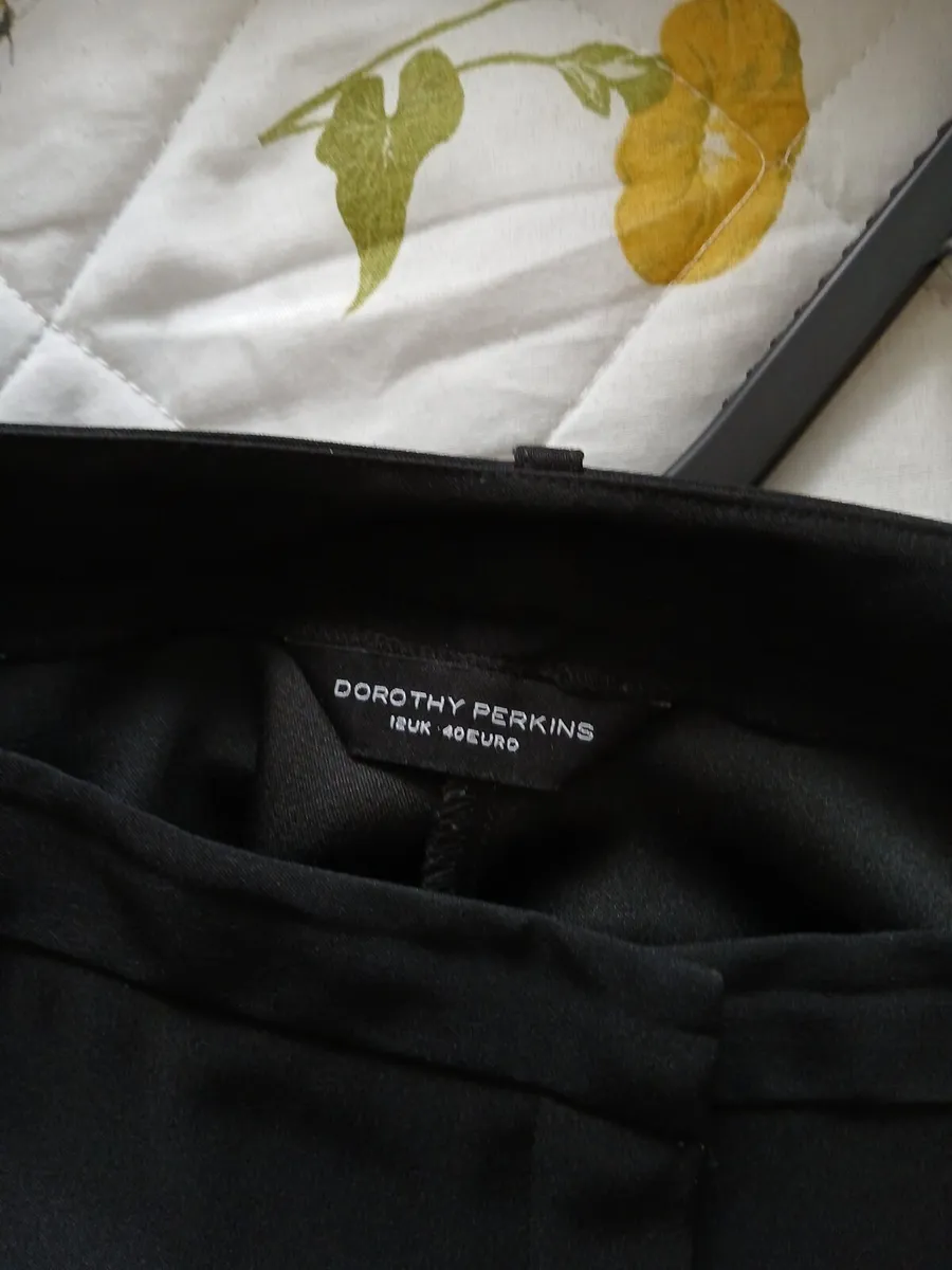 Ladies  trousers - Image 2