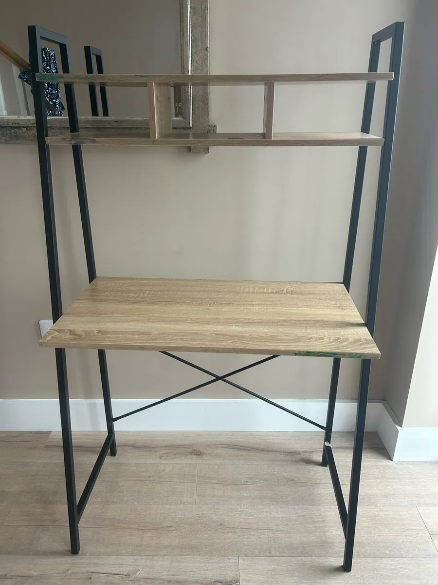 Desk and chair - Image 2