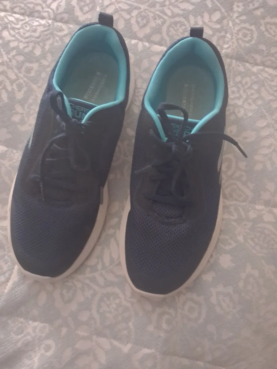 Trainers - Image 1
