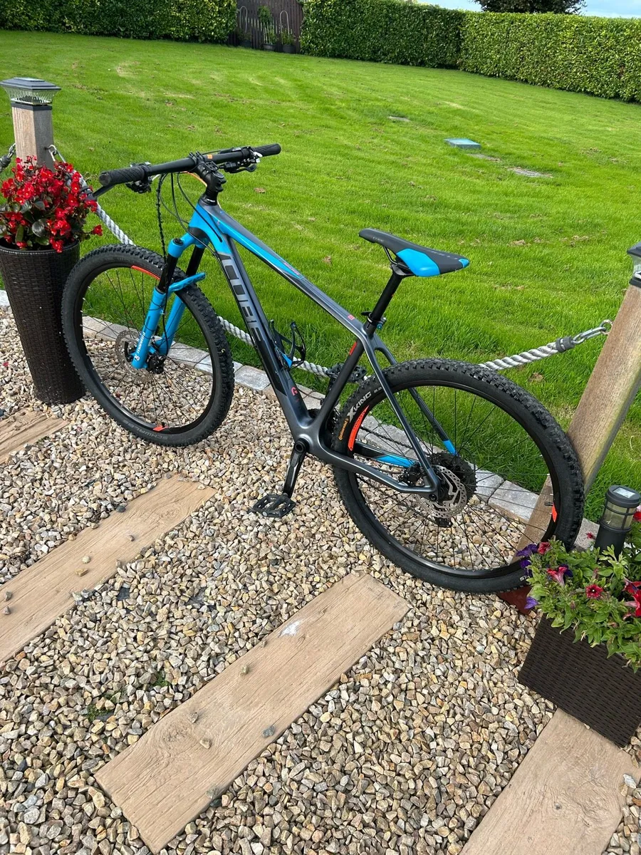 Cube Carbon mountain Bike - Image 2
