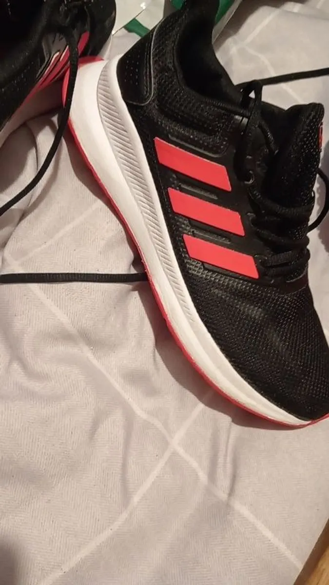 runners - Image 1