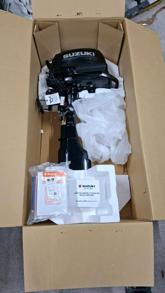 Suzuki 6HP LS & Tohatsu 3.5 HP SS - Image 1