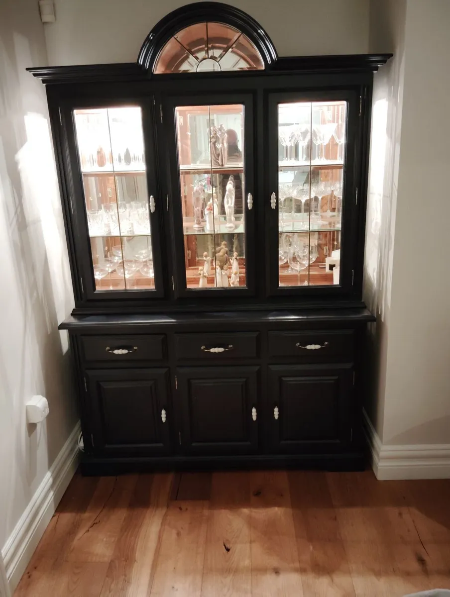 Kitchen dresser - Image 2