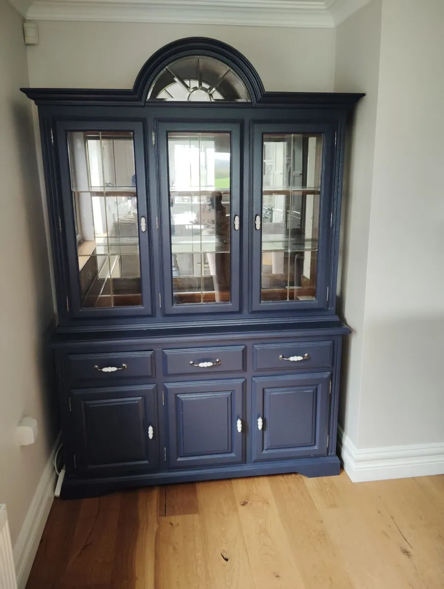 Kitchen dresser - Image 1