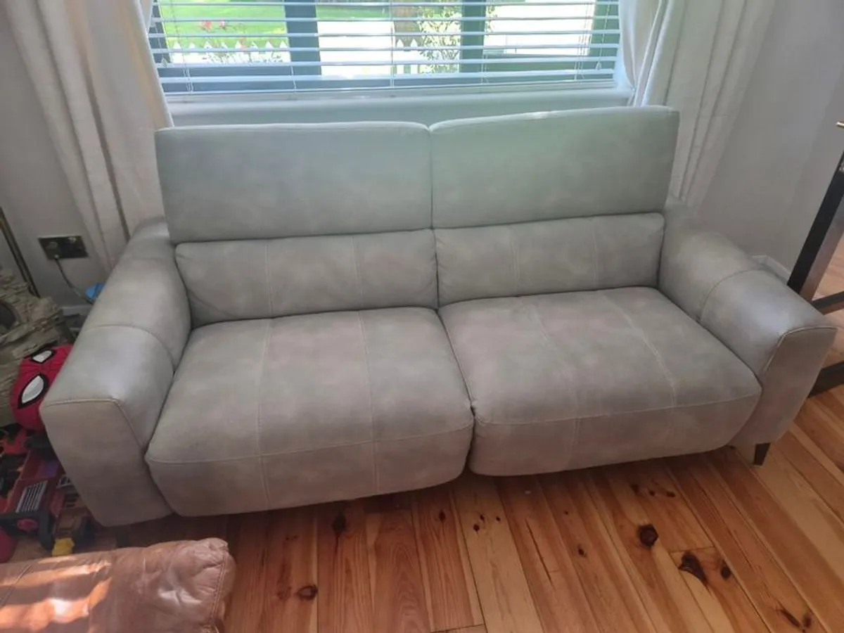 Sofa electric recliner - Image 1