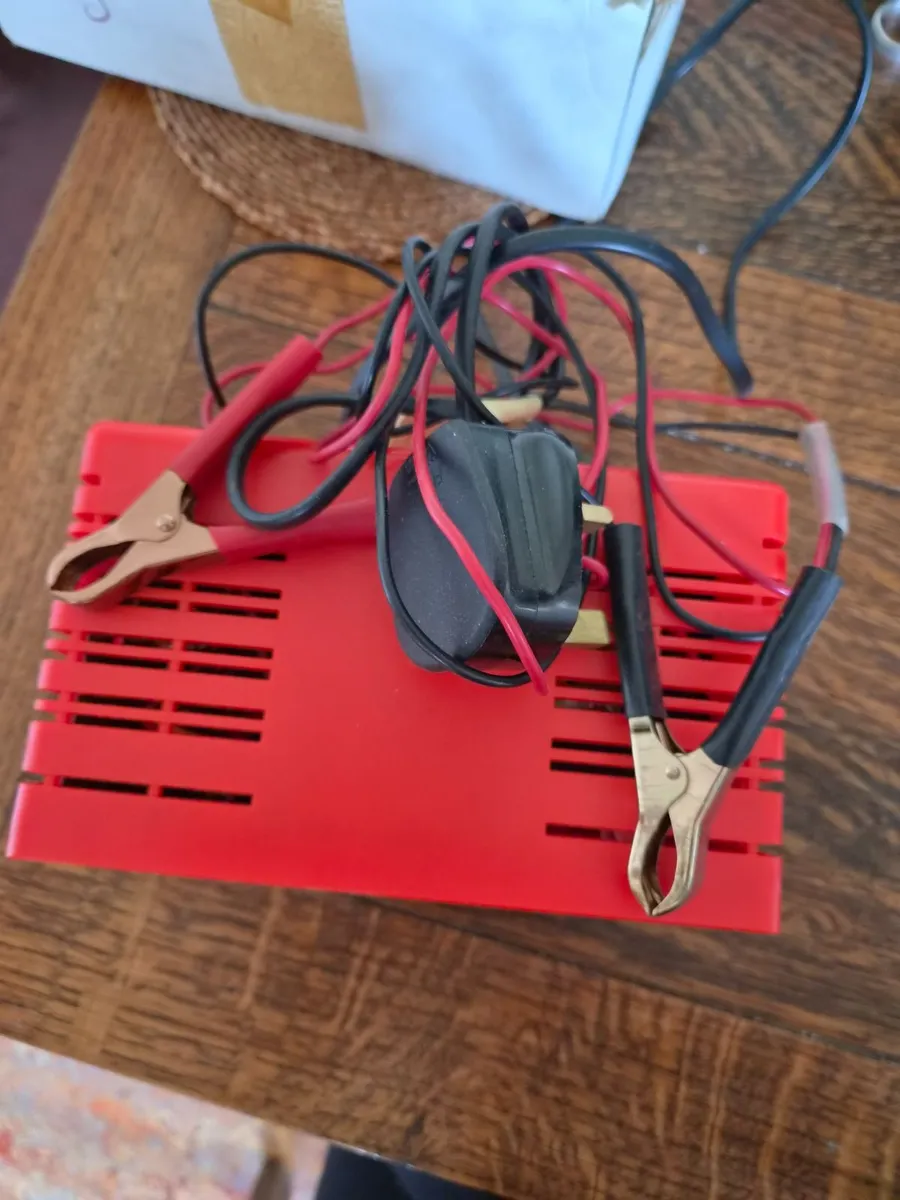 Gunson Car Battery Charger  - never used - Image 2