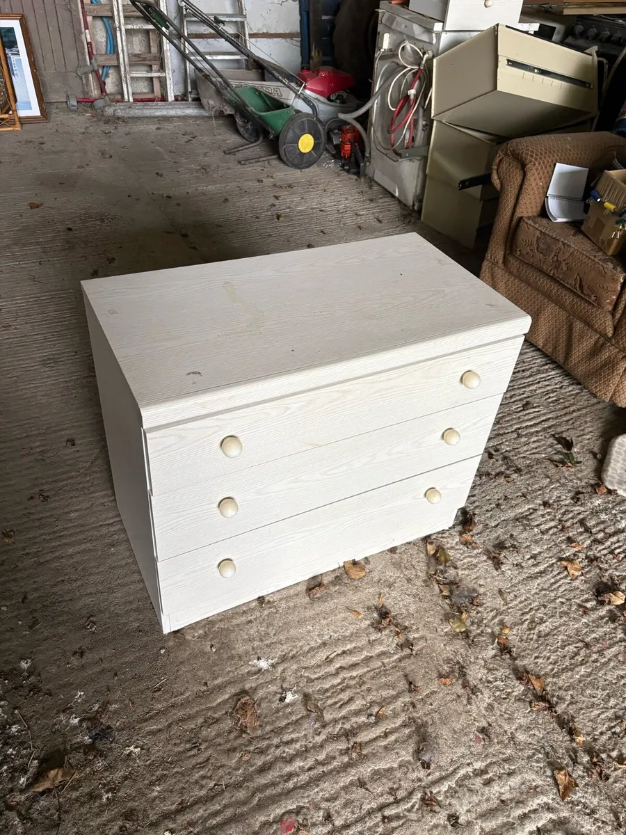 Drawers - Image 4