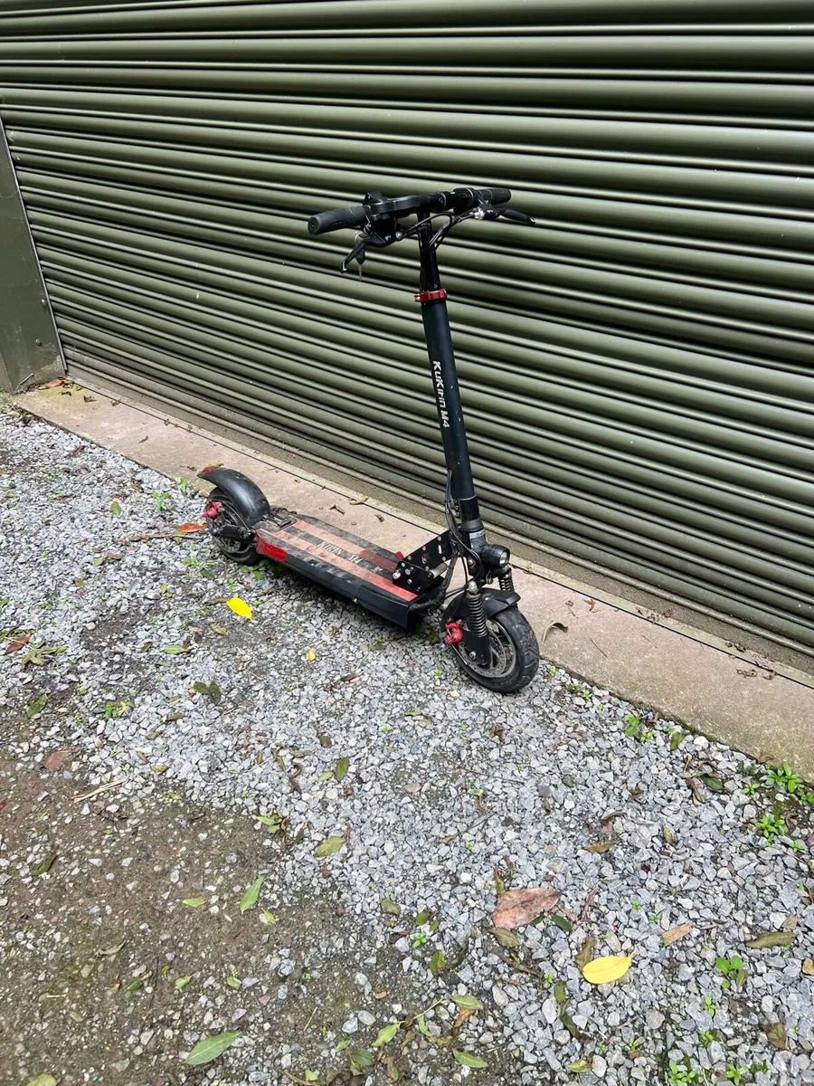 Electric scooter - Image 2