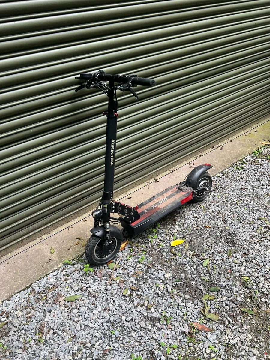 Electric scooter - Image 4