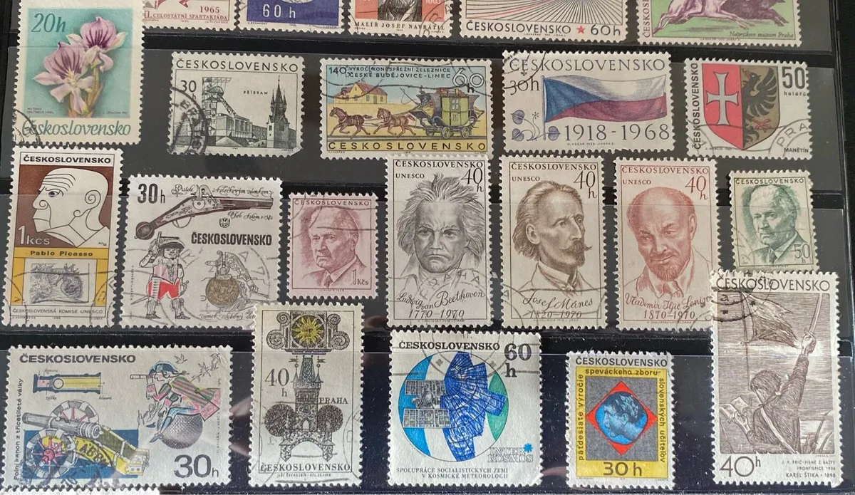 Czechoslovakian stamp lot - Image 3
