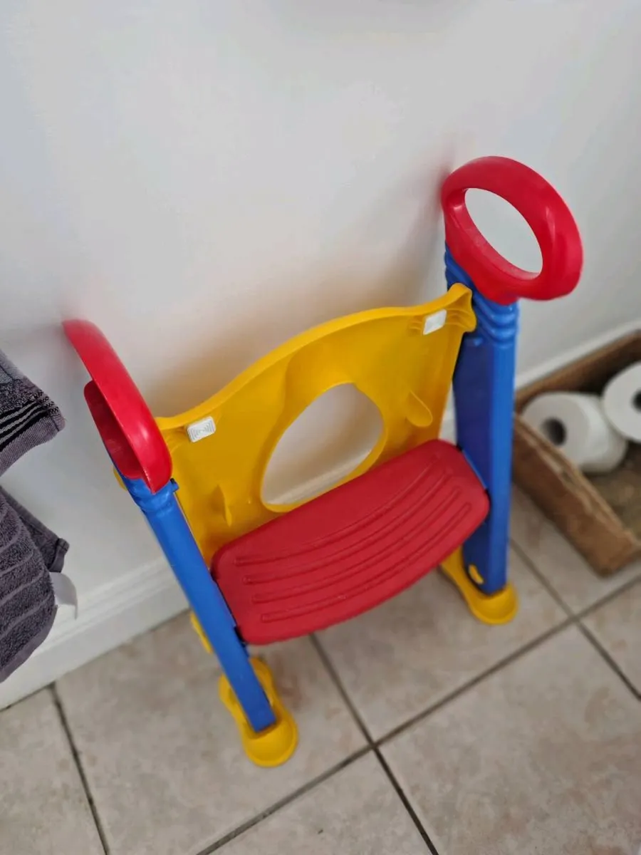 Potty training seat. - Image 2