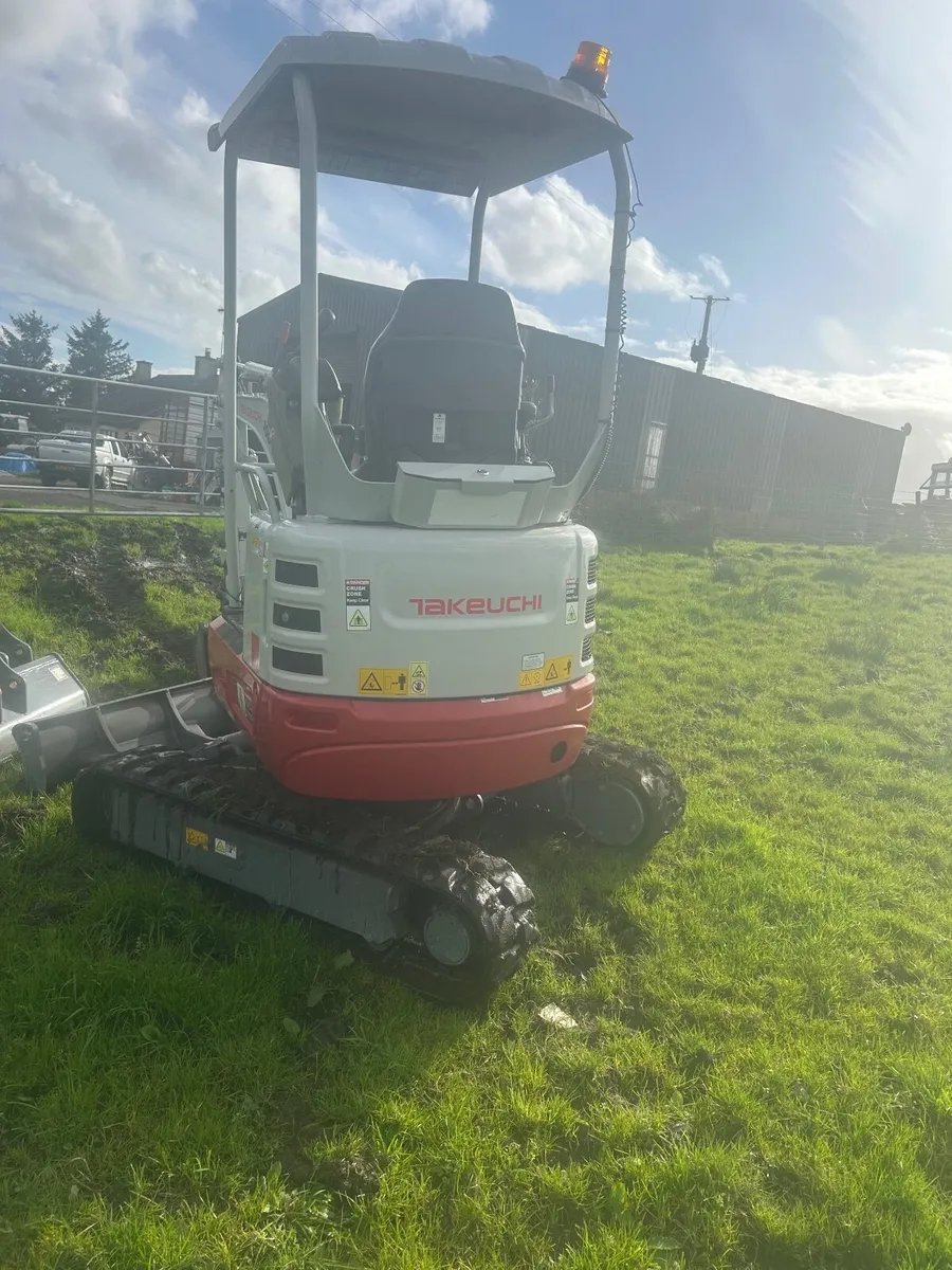 Takeuchi TB217 1.7T digger - Image 2