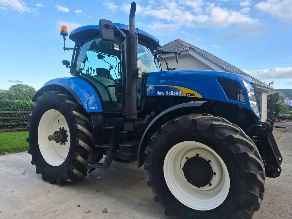 New Holland T7050 p/c 50k - Image 1