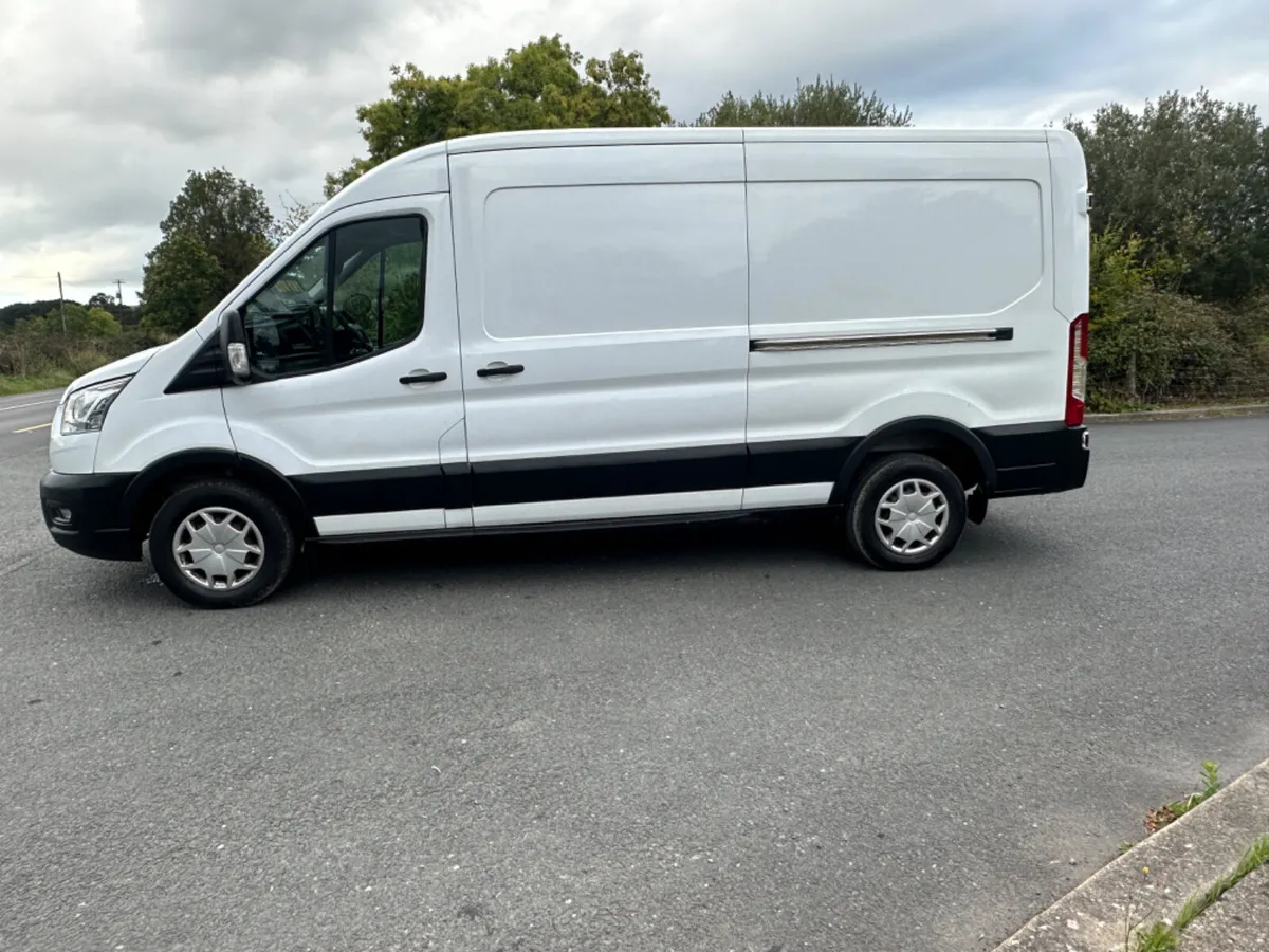 Ford Transit - Image 2