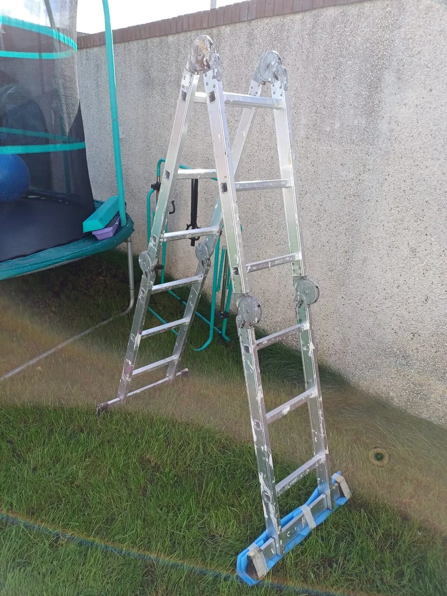 Folding Multi-Purpose Aluminium Ladder – €50 - Image 4