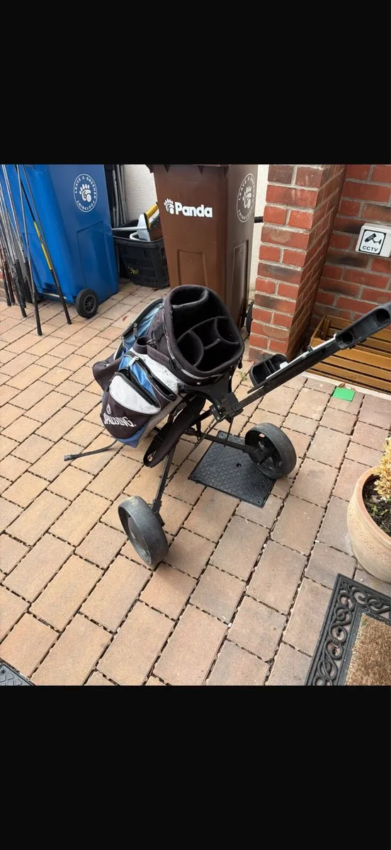Golf set , bag  & trolley - Image 4