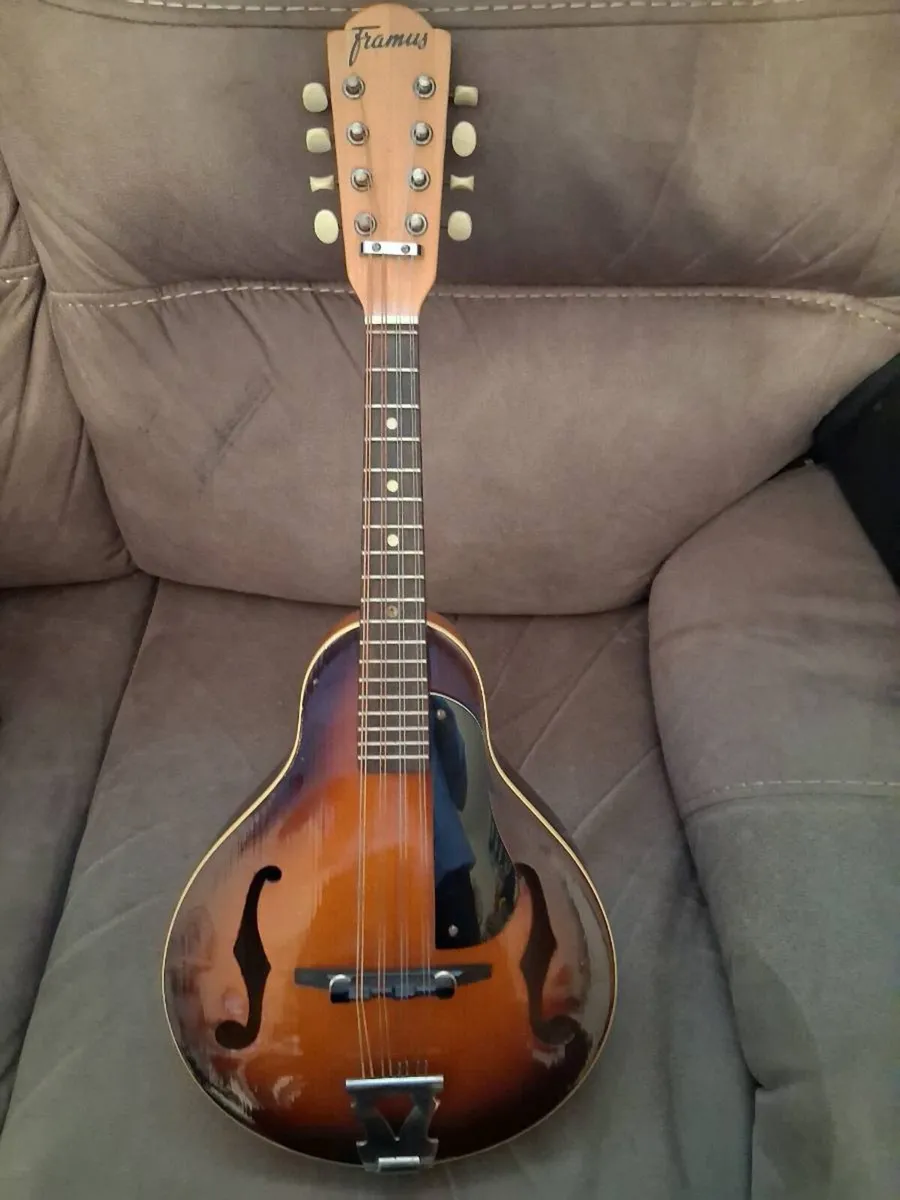 Framus mandolin. - Image 1
