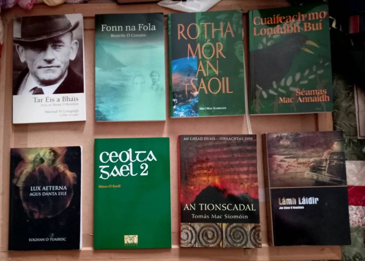 Irish Books Five For €20 (9 photos) - Image 3
