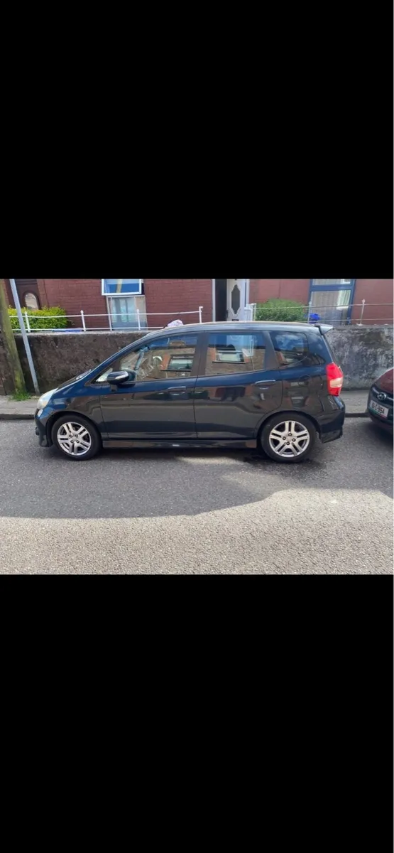 Honda Jazz 2007 for parts/breaking - Image 1