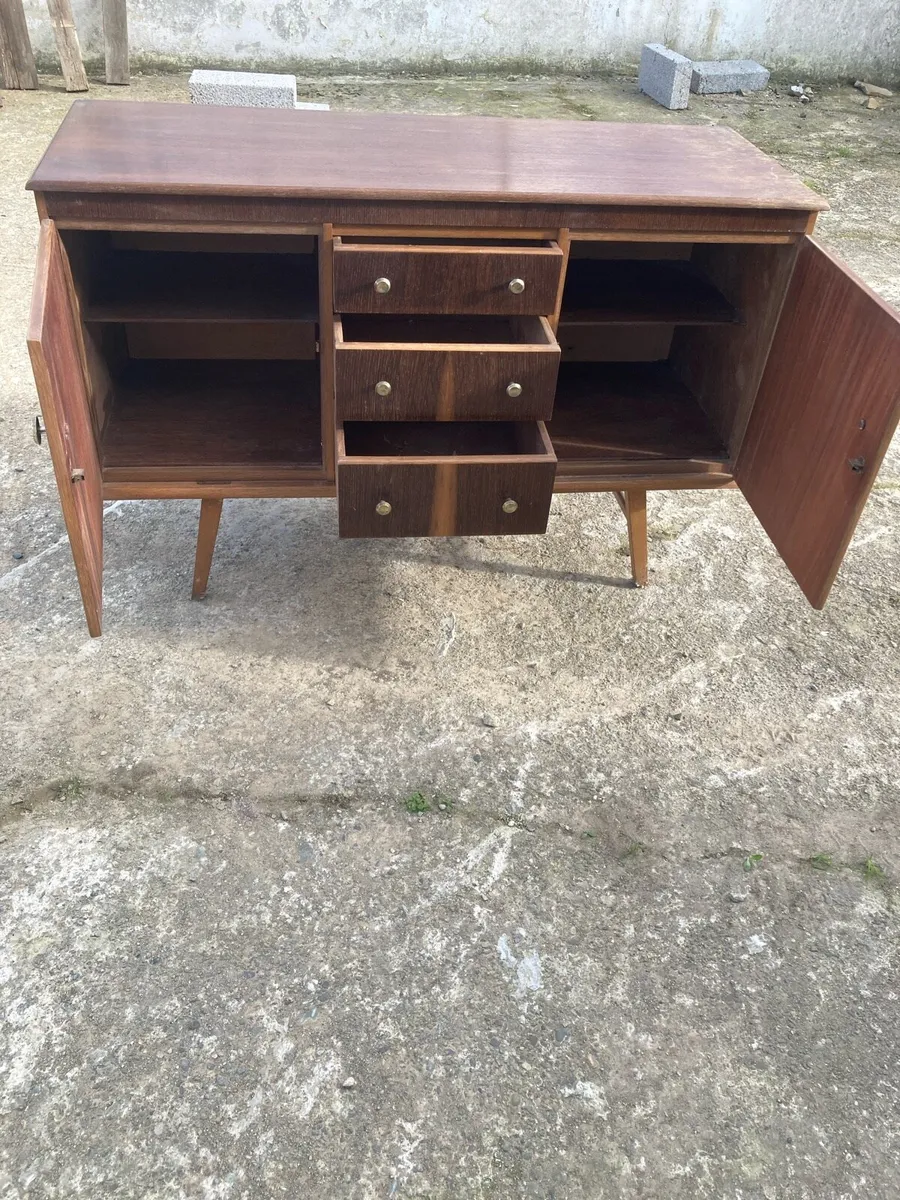 Wooden dresser - Image 3
