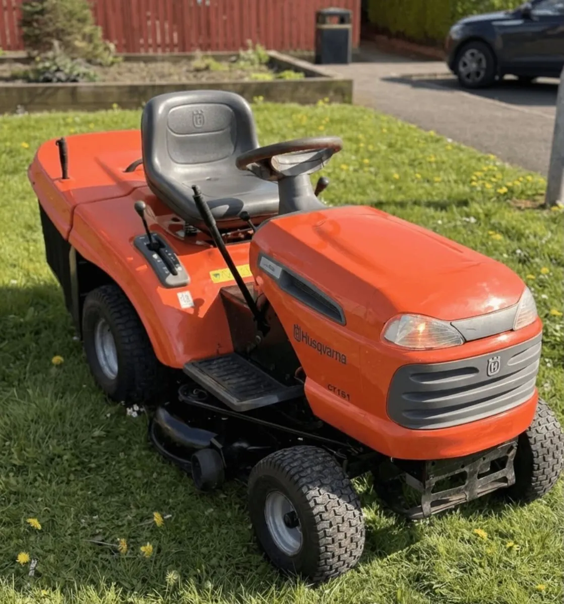 Husqvarna Ride on lawnmower - Image 1