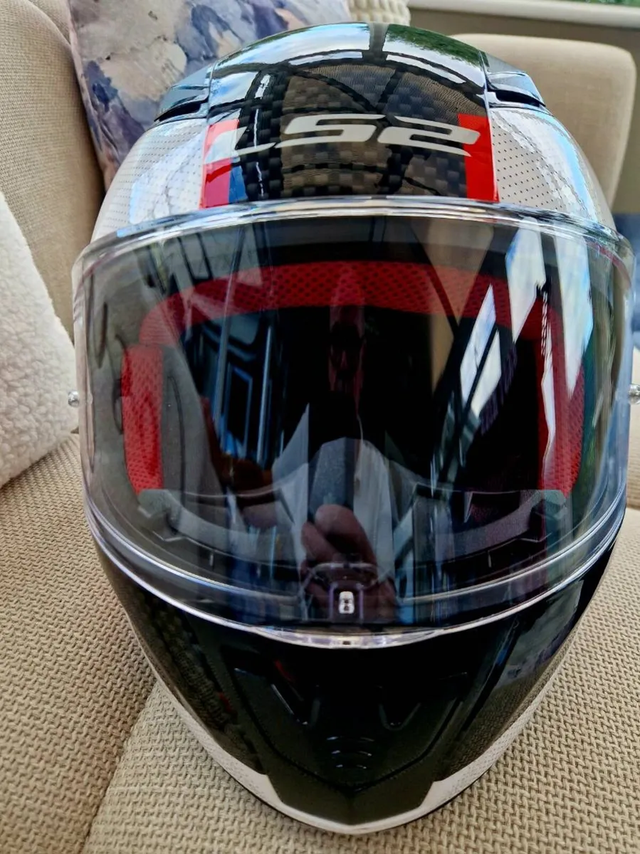 LS2 Rapid Helmet Full Face Size XL - Image 1