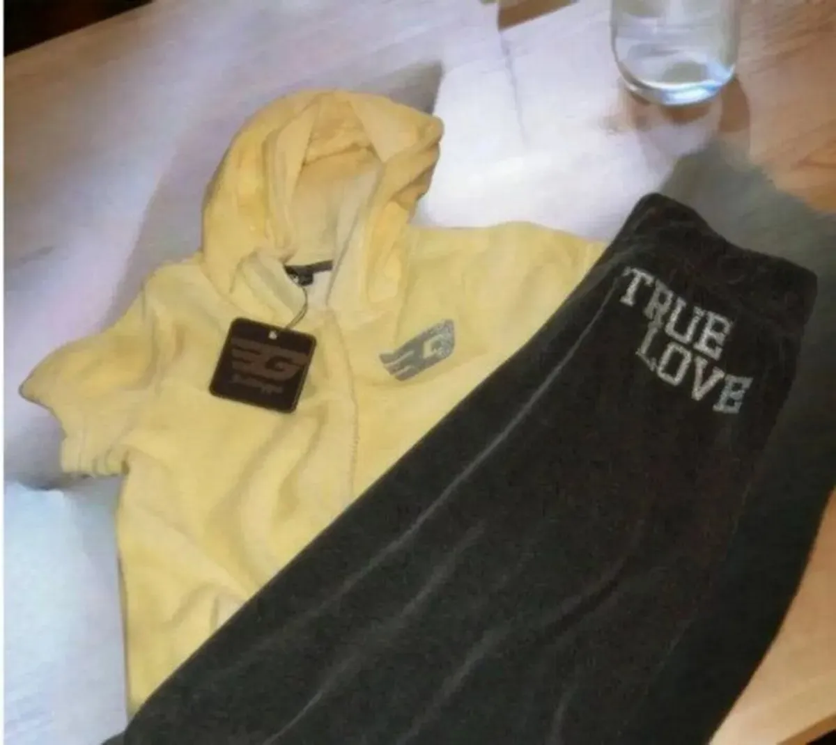 Vintage BNWT Goldigga Trackie 5/6 Years - Image 4