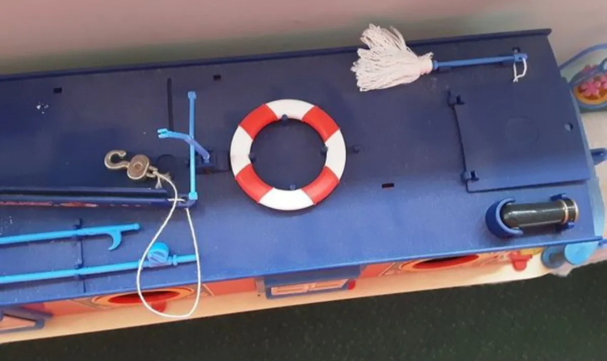 Sylvanian Family Large Canal Boat - Image 3