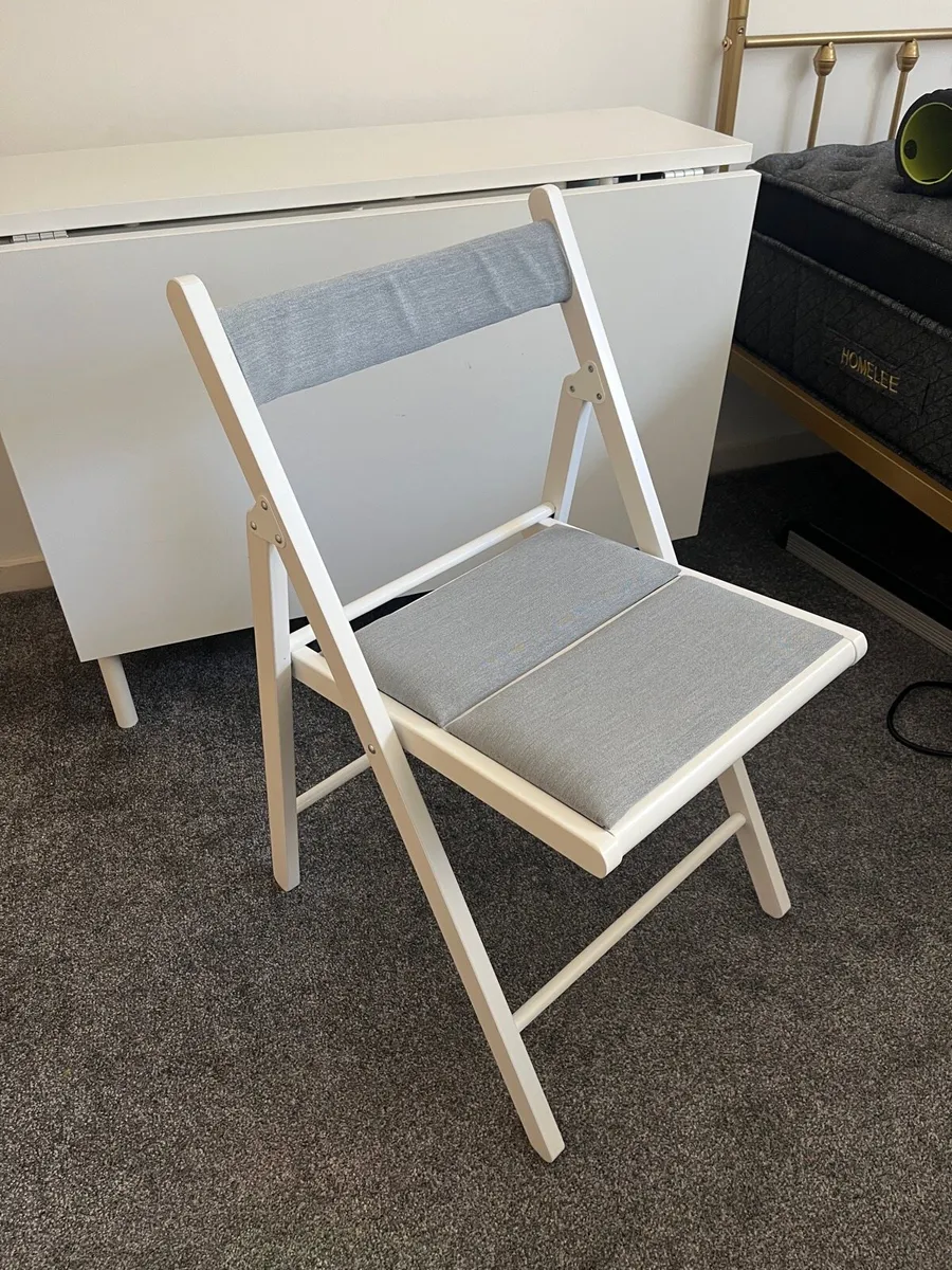 Foldable Dining Table with 2 chairs - Image 4