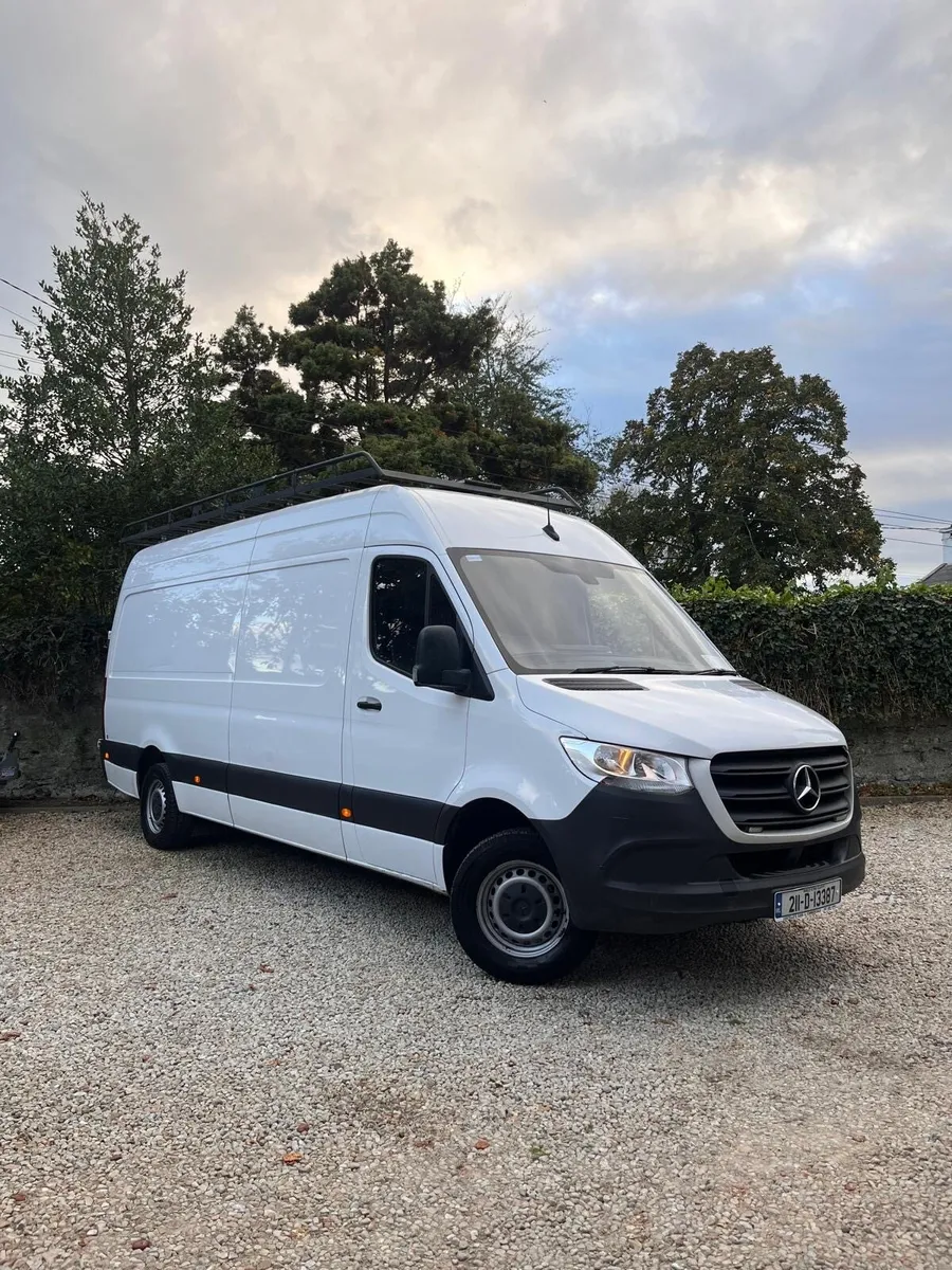 2021 Mercedes Sprinter LWB Tail Lift Immaculate - Image 1