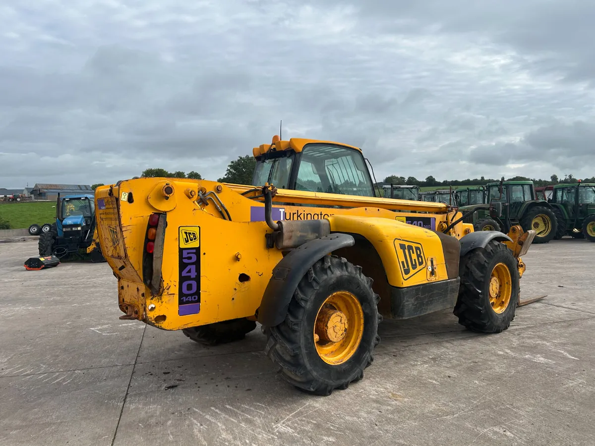 Hitachi's & JCB's Wanted - Image 2