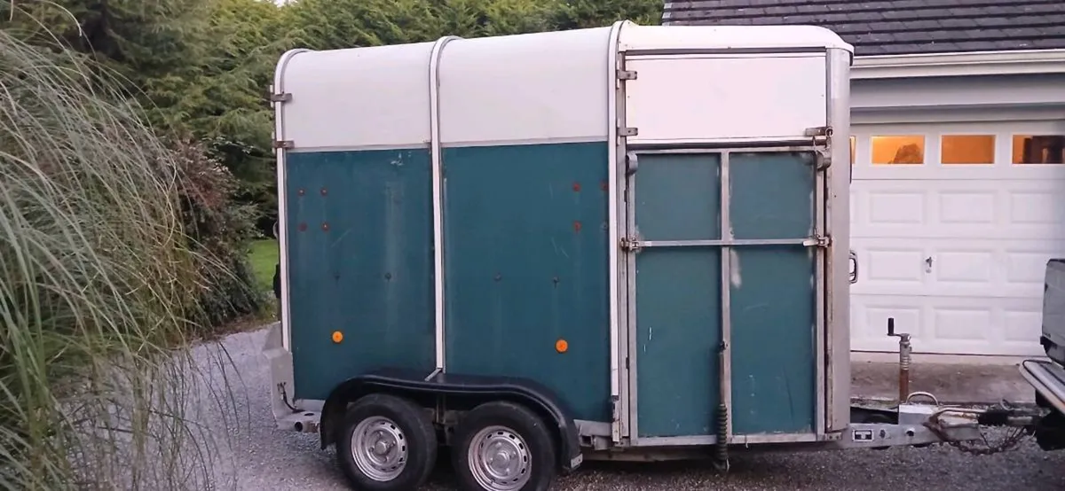 Ivor williams horse box - Image 2