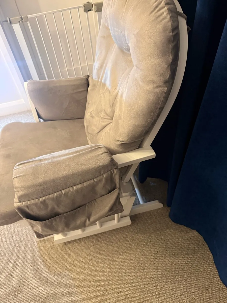 Nursery Chair - Image 2