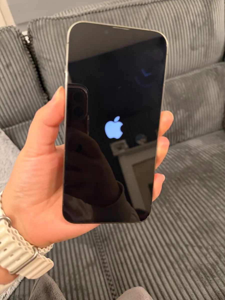 iPhone 13 Pro 128GB - Image 2