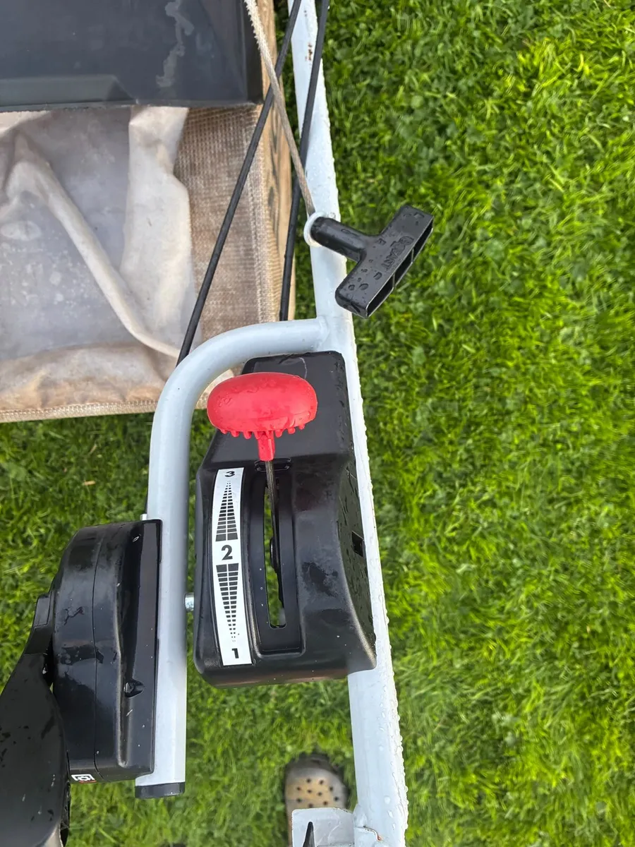 Lawnmower - Image 3