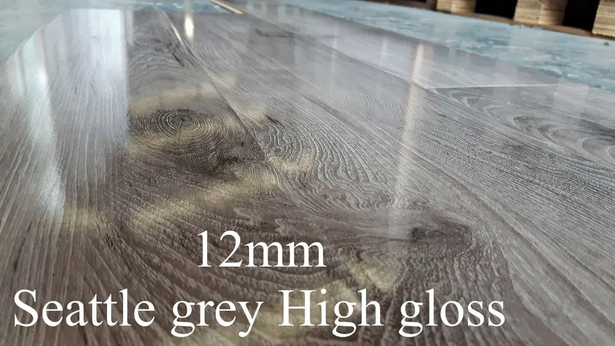 Seattle Grey 12mm High Gloss Laminate - Image 2