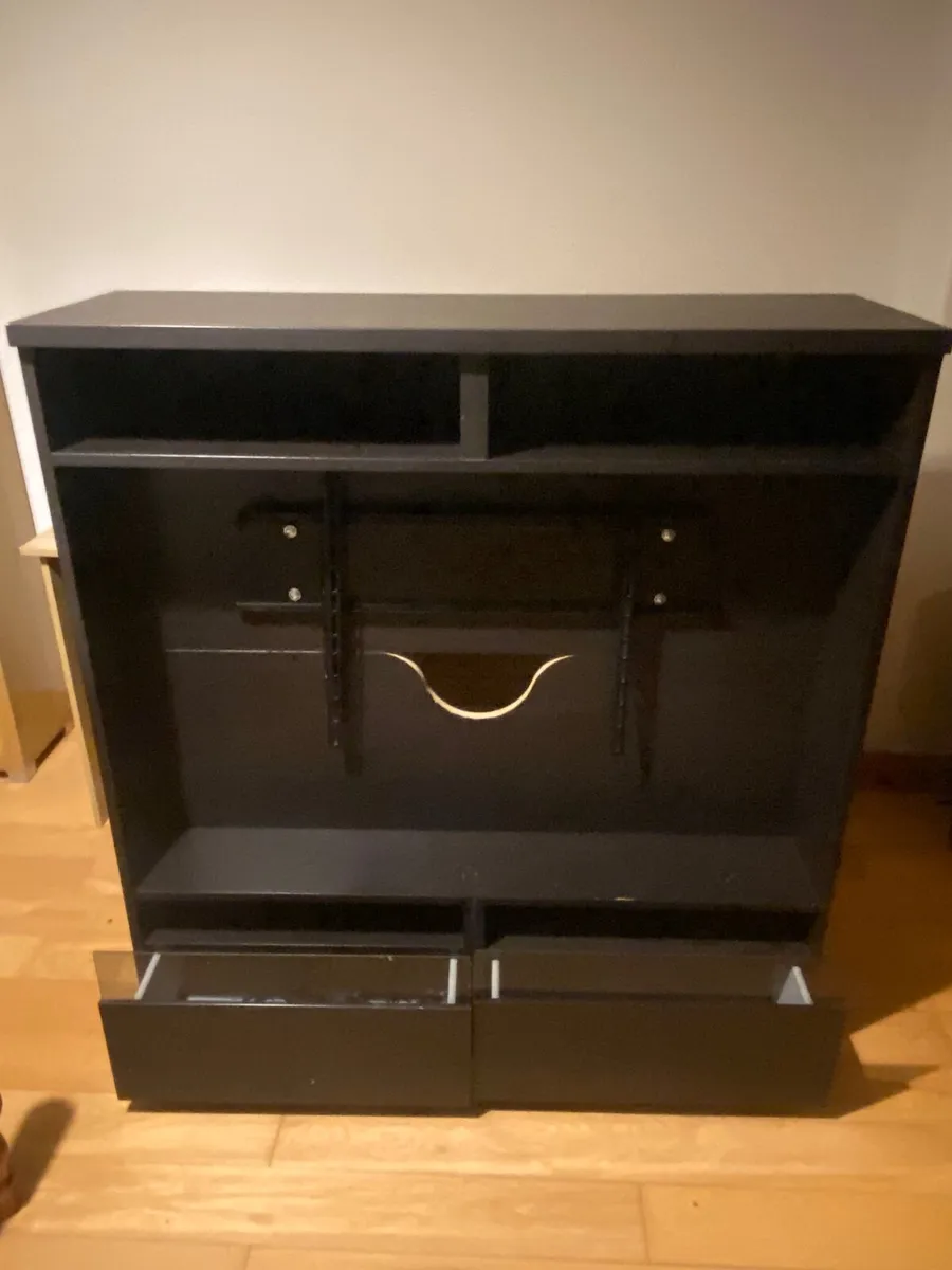 TV cabinet
