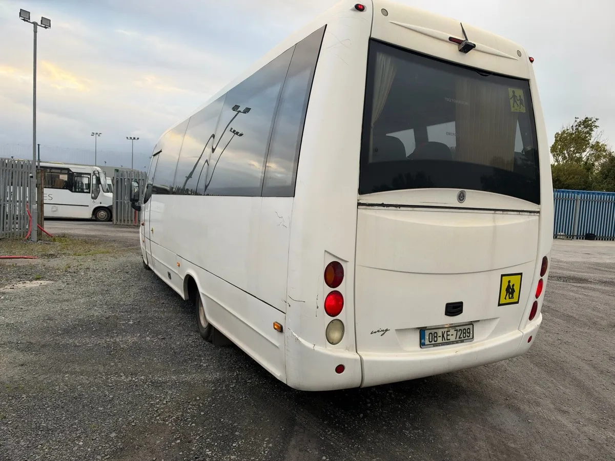 2008 iveco wing 33 seater - Image 4