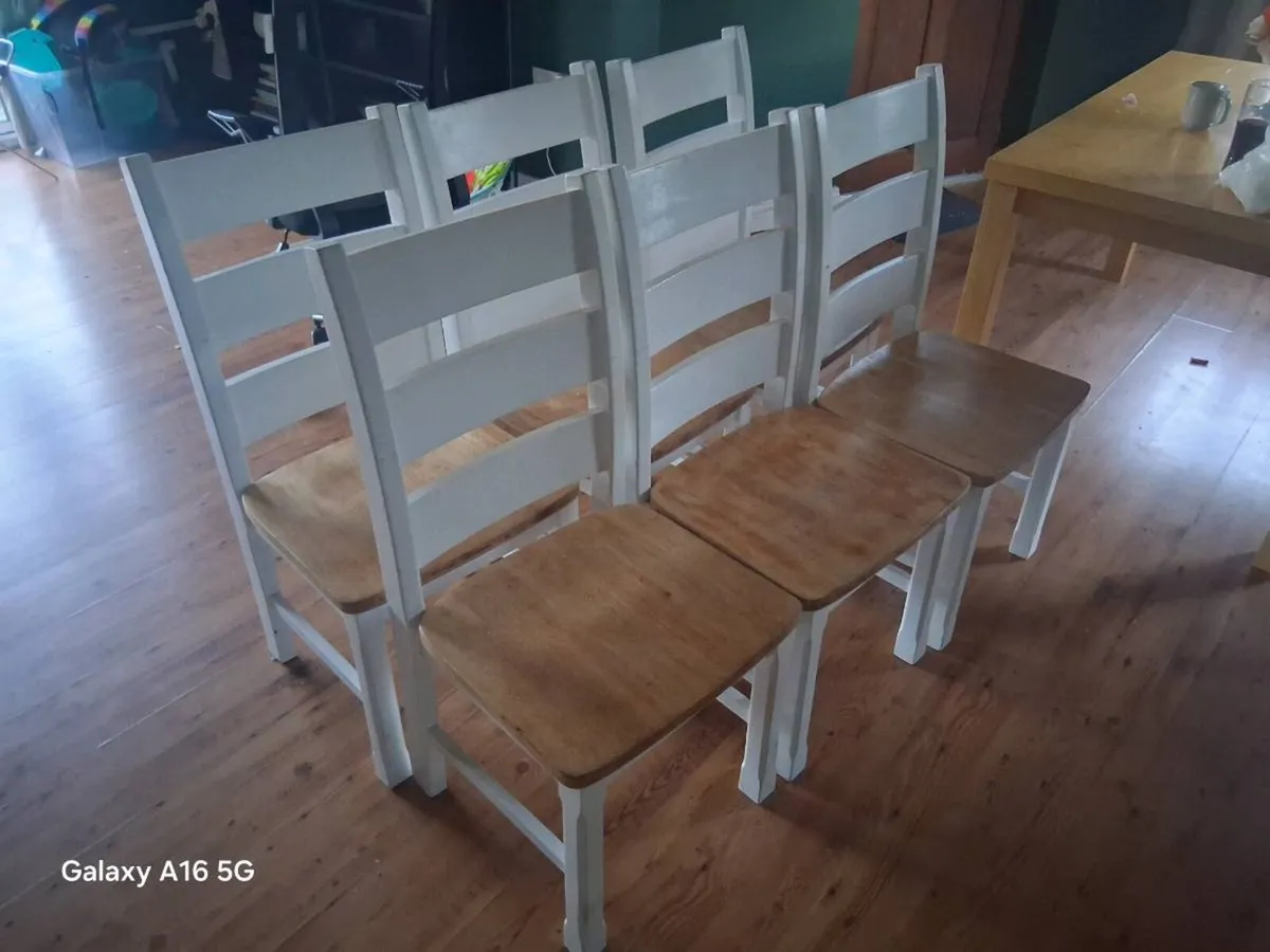 6 farmhous dining chairs - Image 1