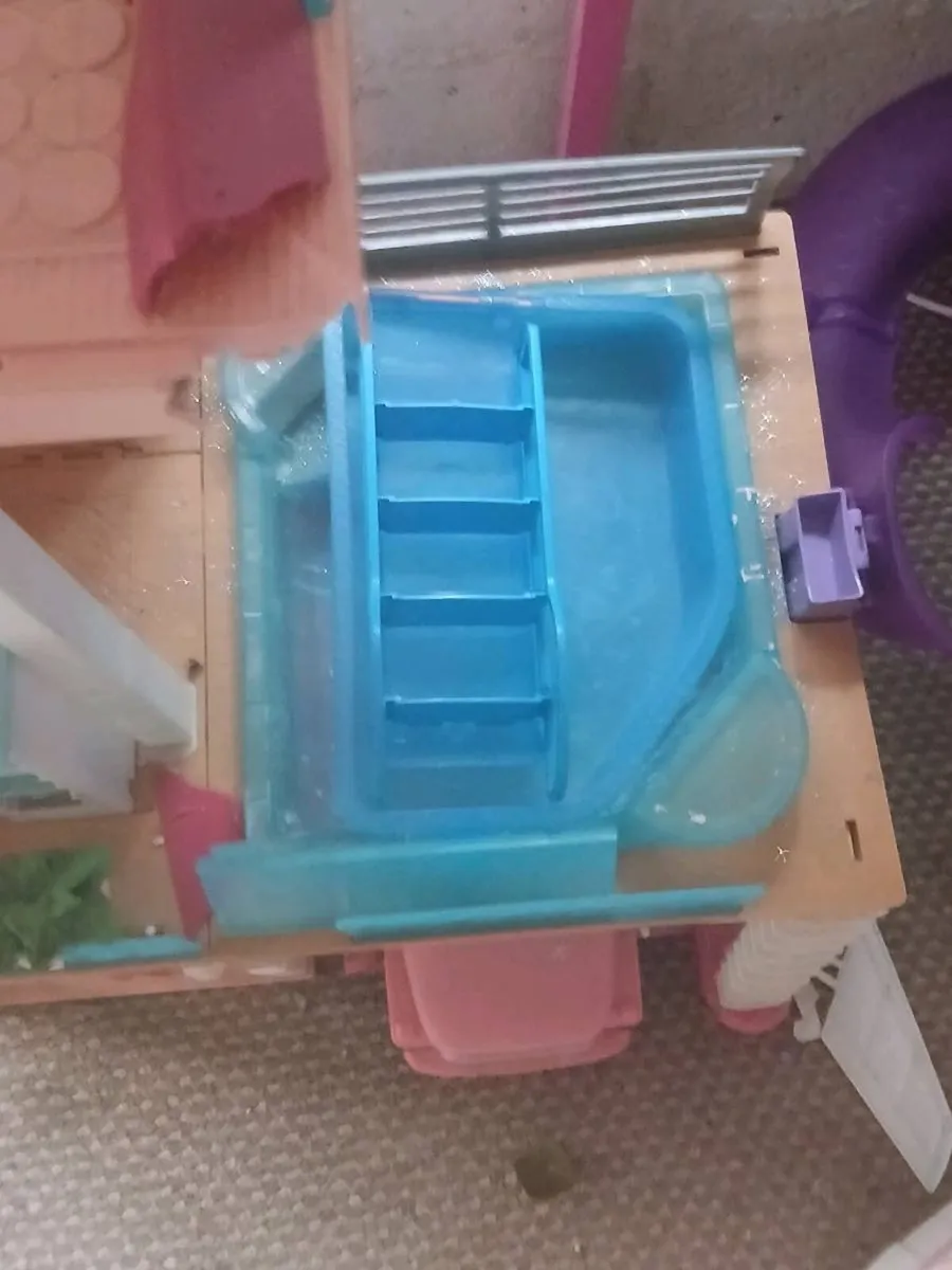 Barbie house - Image 4