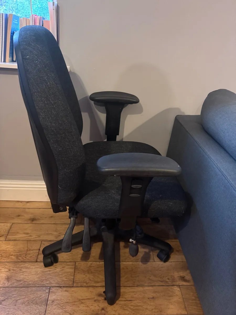 Comfortable Office Chair- Good Condition - Image 3